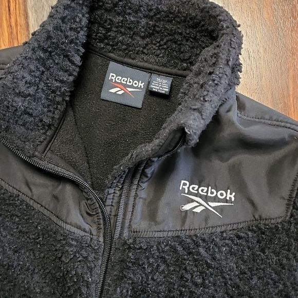 REEBOK FUZZY WORKOUT JACKET - Picture 2 of 3